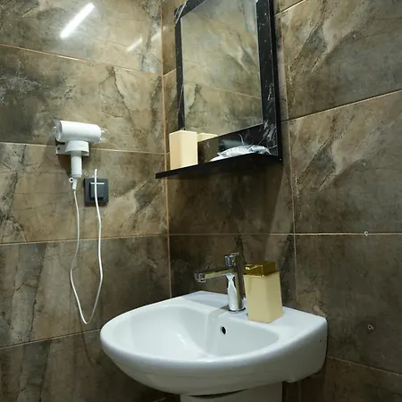 Quatro Life * Αλικαρνασσός